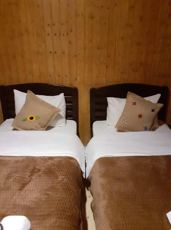 Bana Hotel Kazbegi Eksteriør billede