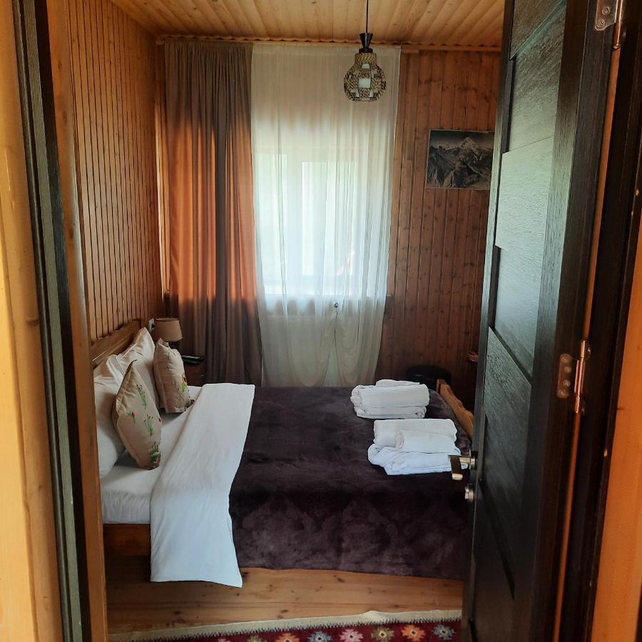 Bana Hotel Kazbegi Eksteriør billede