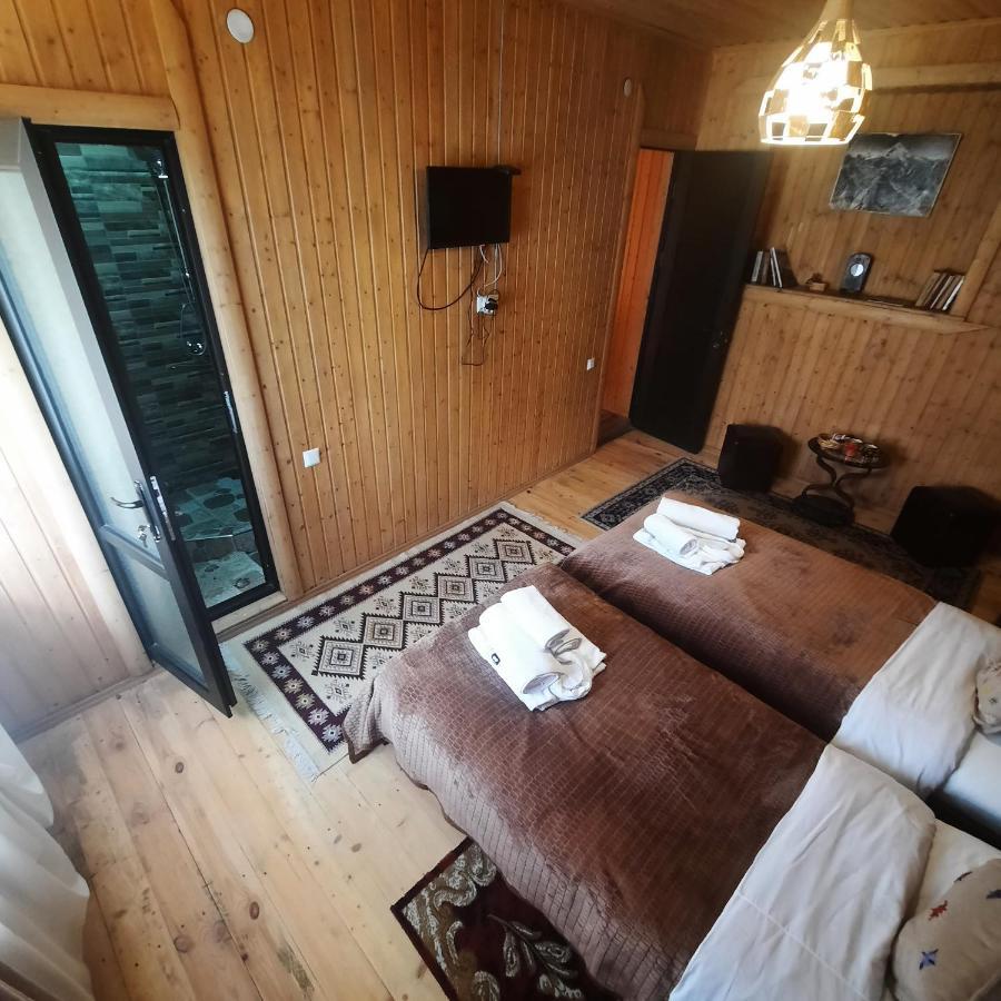 Bana Hotel Kazbegi Eksteriør billede