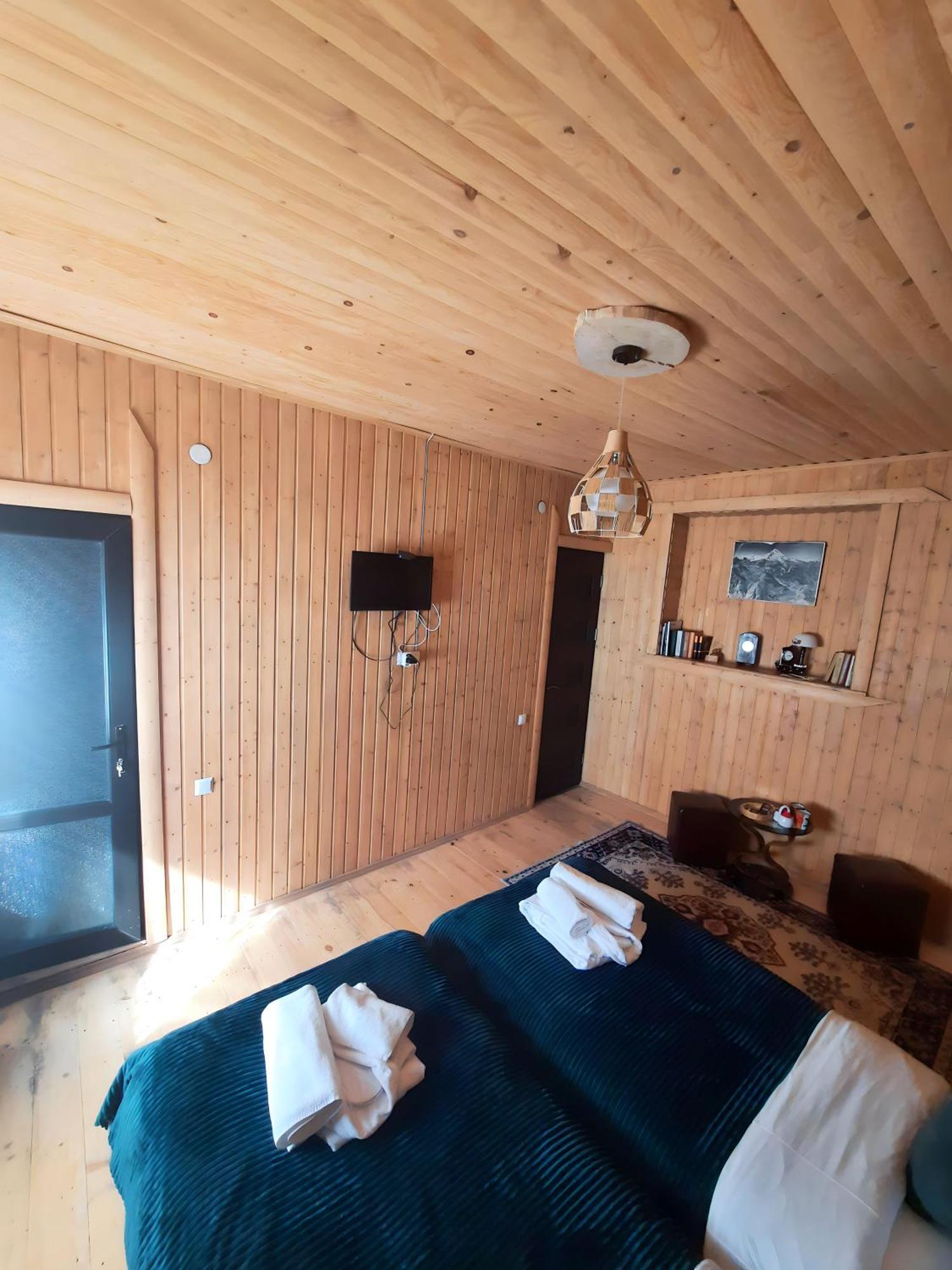 Bana Hotel Kazbegi Eksteriør billede
