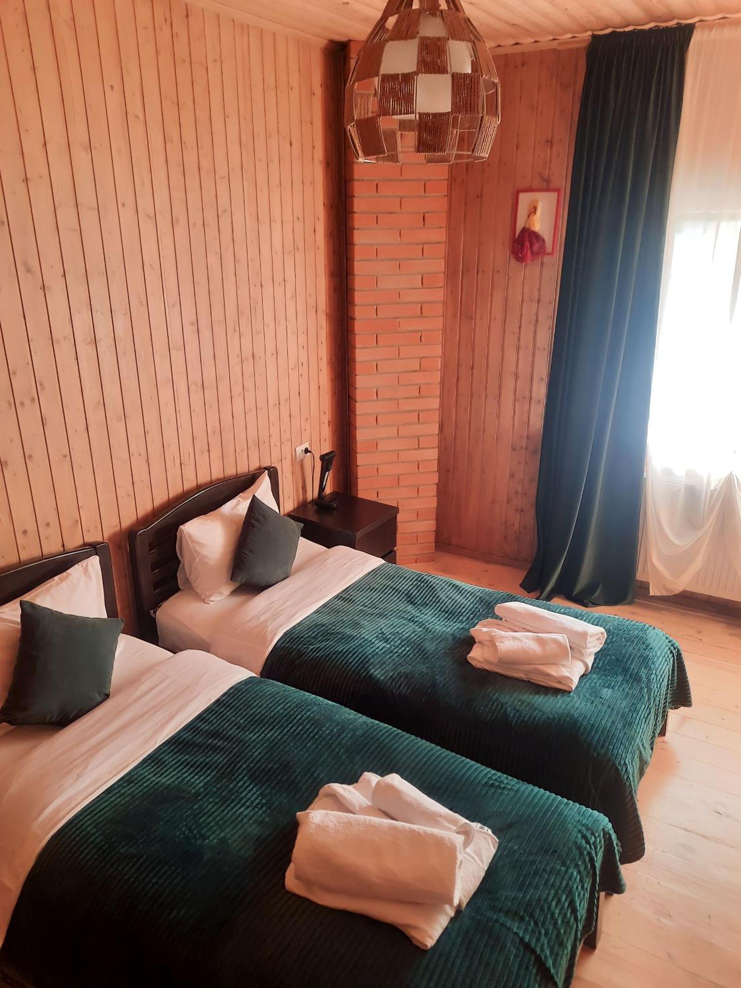 Bana Hotel Kazbegi Eksteriør billede