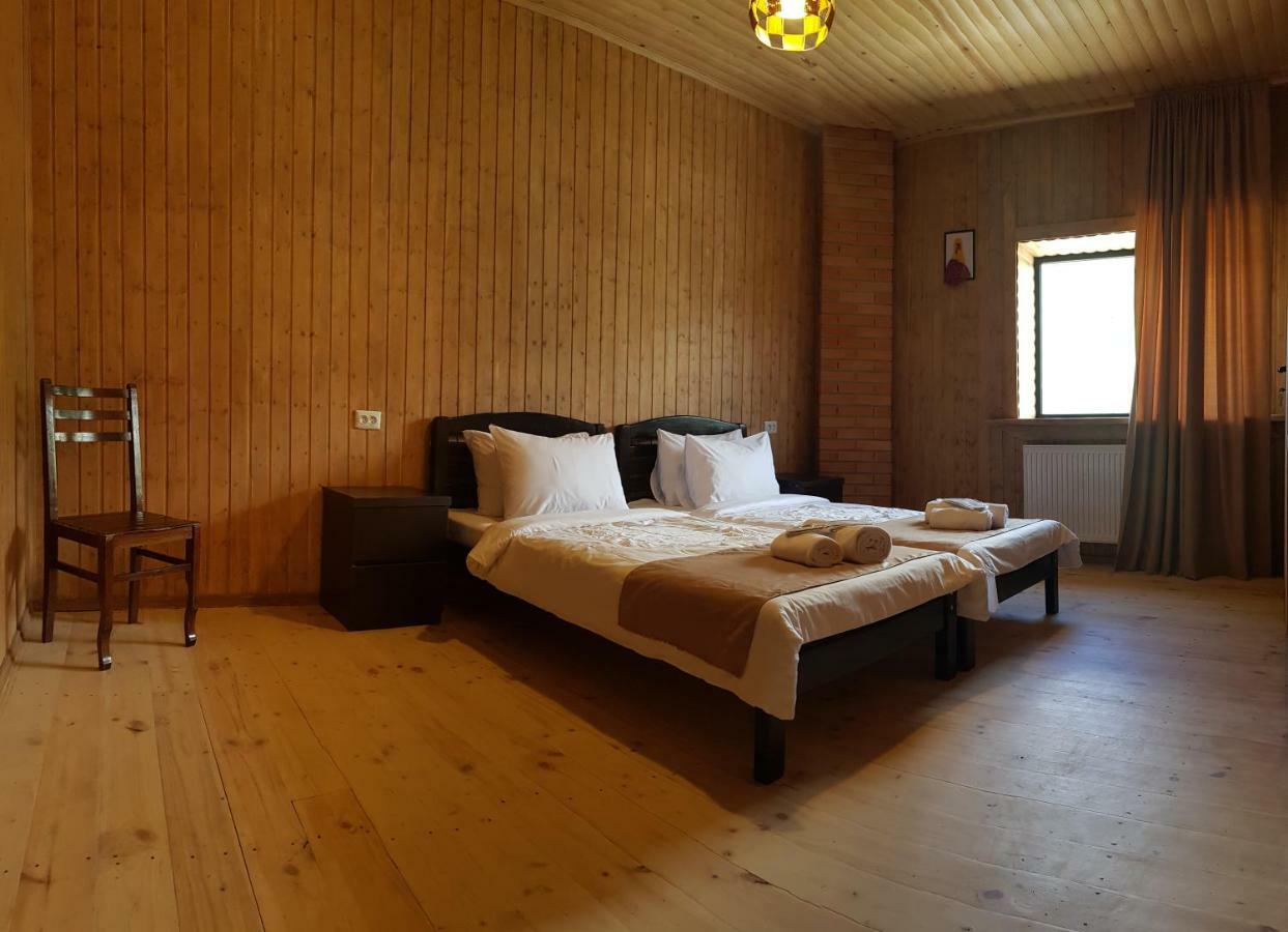Bana Hotel Kazbegi Eksteriør billede